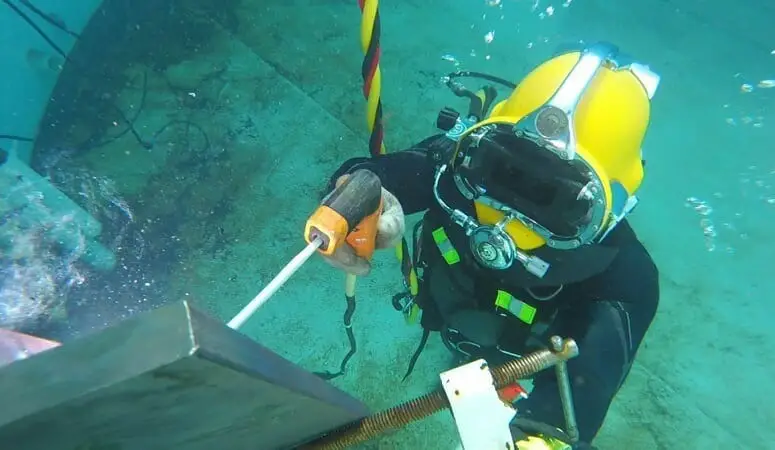 underwater welding preparations
